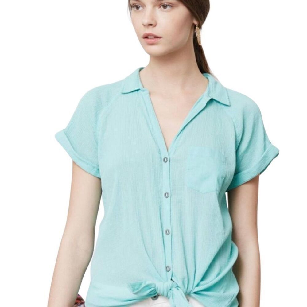 anthropology Hei Hei women’s green button, front cotton shirt, size medium ￼